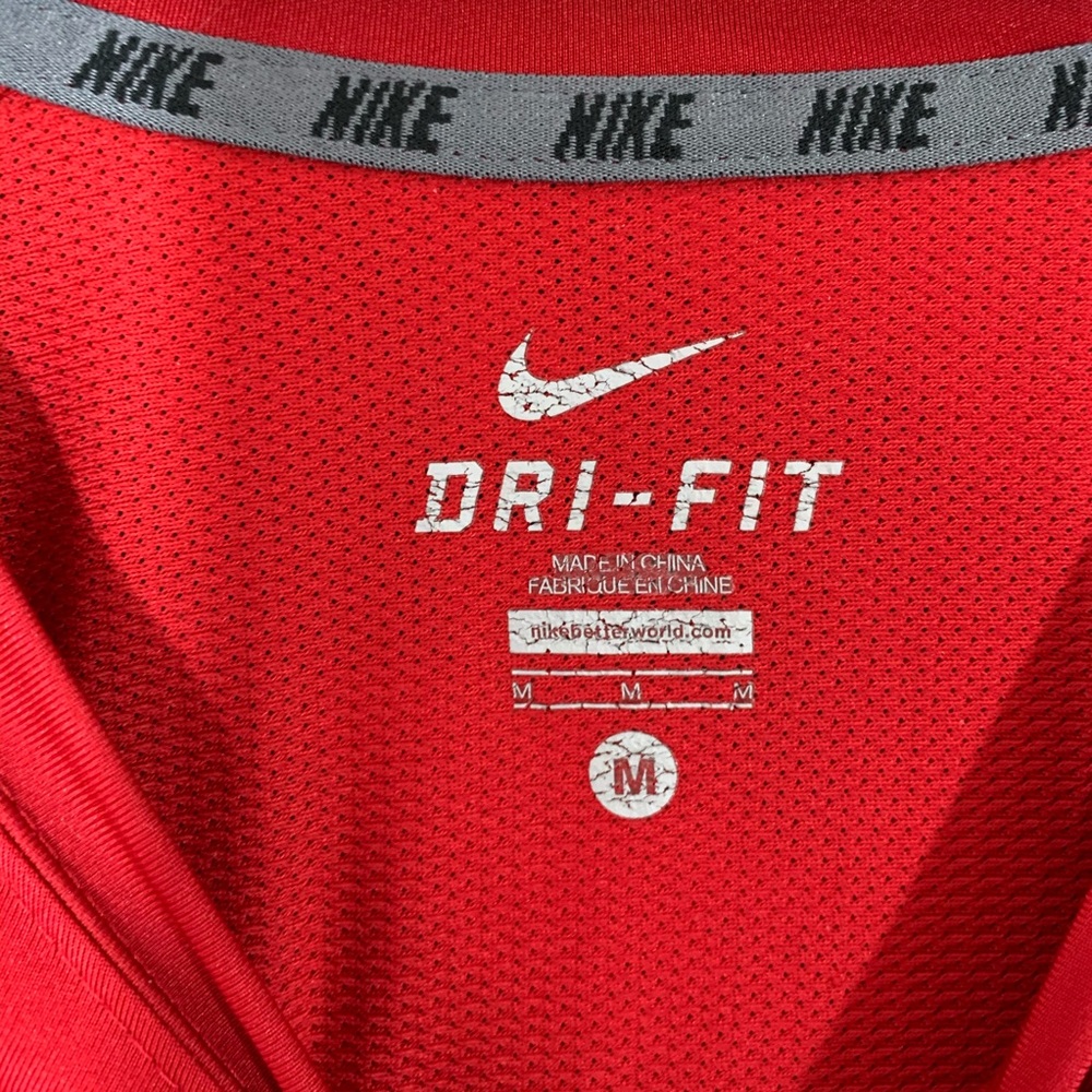 🎀 Nike Red Dri Fit Short Sleeve Men’s Tee M - Picture 6 of 7